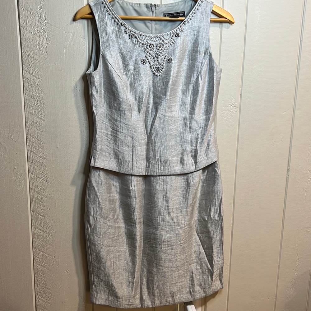 Jessica Howard Silver Dress w Beadwork